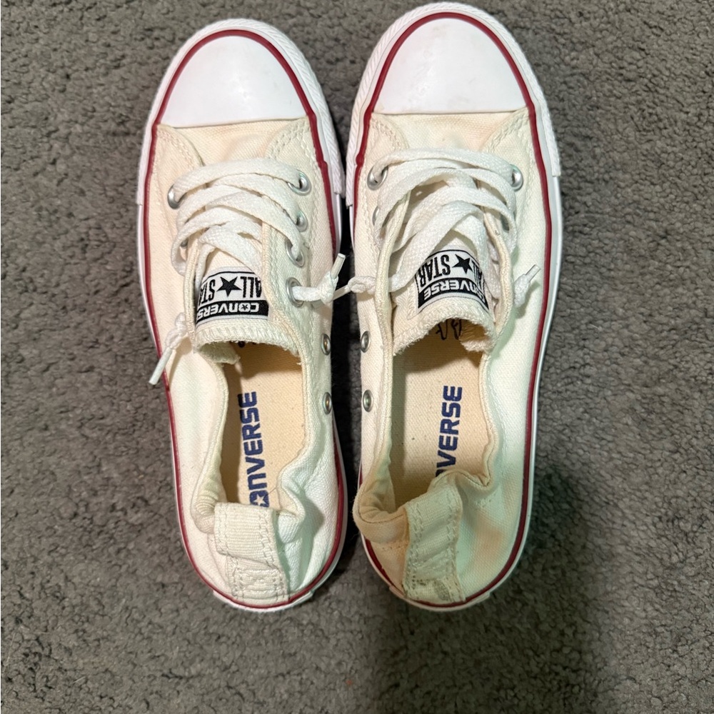 Womens Converse size 5
